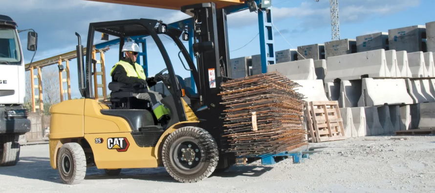 Cat Lift Trucks launches upgraded compact counterbalance ranges