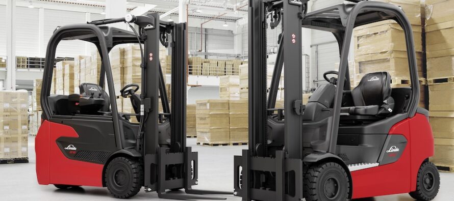 Linde lansează noi modele de stivuitoare electrice cu baterie litiu-ion integrată