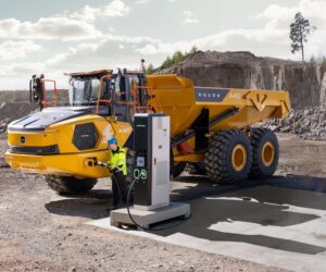 Volvo CE începe producția de serie a camioanelor articulate electrice