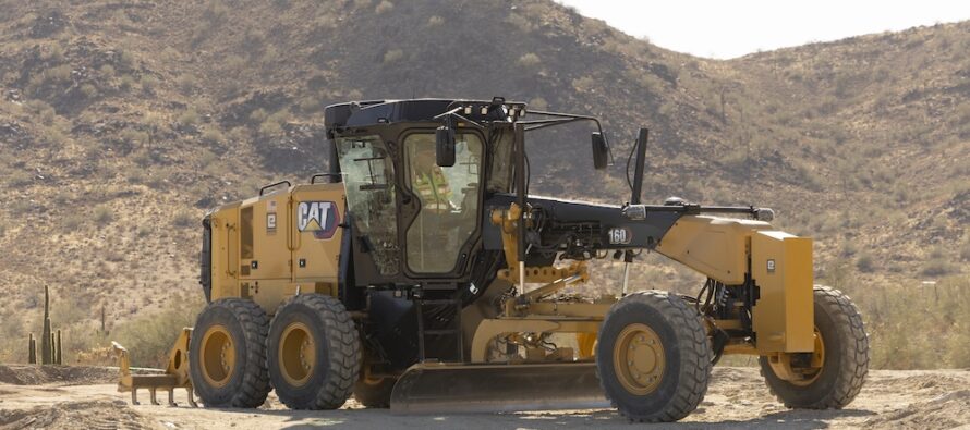 Autogrederele Cat 150 și 160 trec la platforma Next Generation