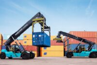 Konecranes prezintă platforma modulară Generation D, odată cu lansarea globală a noilor reach stackere