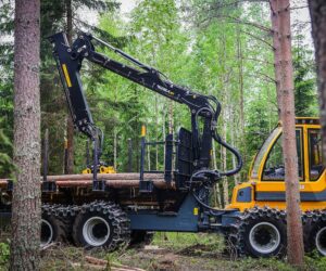 Kesla launches new F-Series forestry cranes