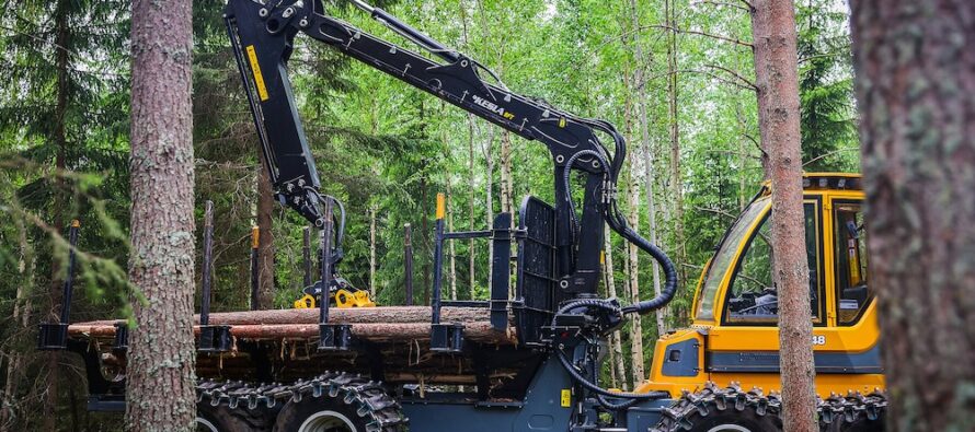 Kesla launches new F-Series forestry cranes