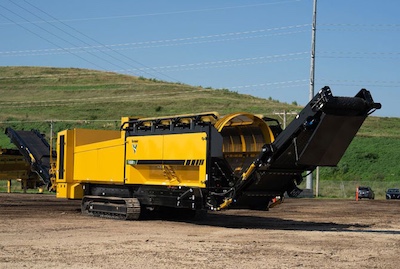 Vermeer a lansat noul ciur rotativ TR6500TX pe șenile 