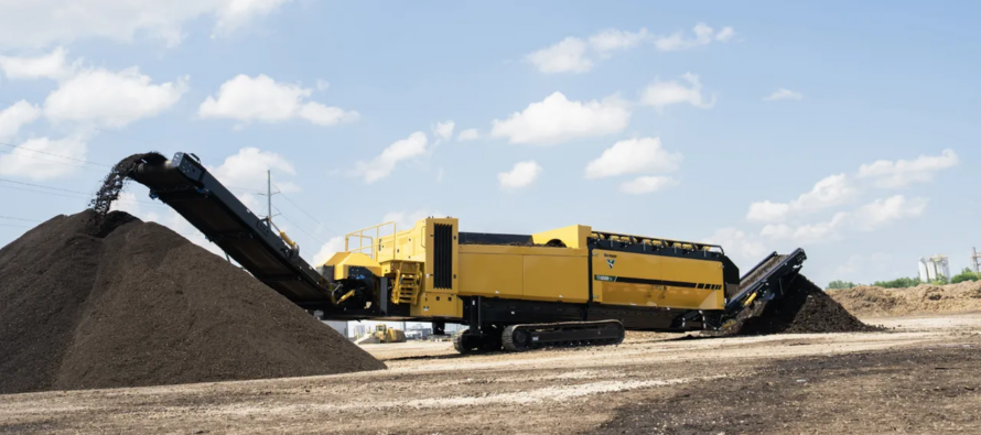 New Vermeer TR6500TX trommel screen with tracks