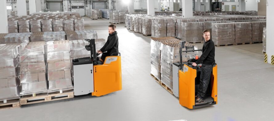 STILL relaunches four warehouse trucks