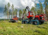 Komatsu introduce noua generație de utilaje forestiere