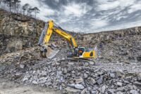 Steinexpo 2026: Liebherr lansează în premieră mondială o gamă de excavatoare pe șenile în clasa de 50 tone
