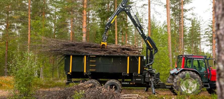 Kesla își extinde gama de remorci forestiere cu modelul KESLA 145