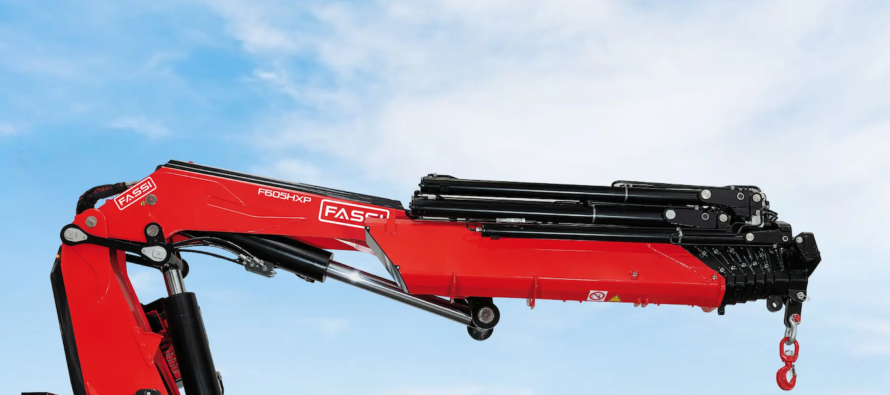 Fassi introduces the lightest and most compact model in the TECHNO range