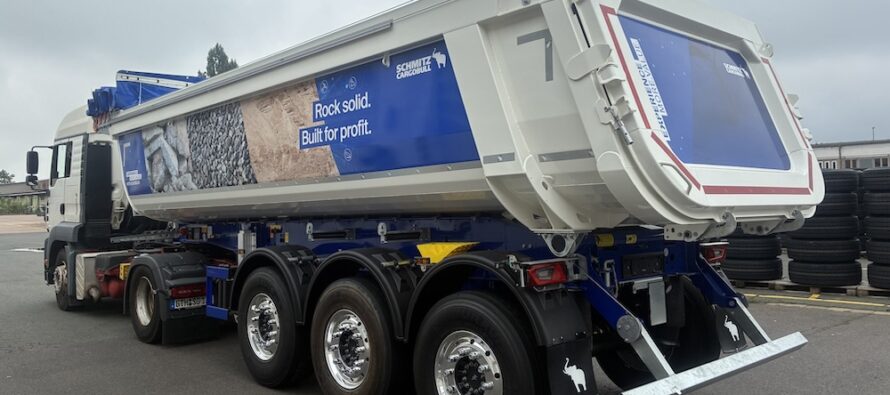 Semiremorca basculabilă Schmitz Cargobull S.KI SOLID are o capacitate sporită